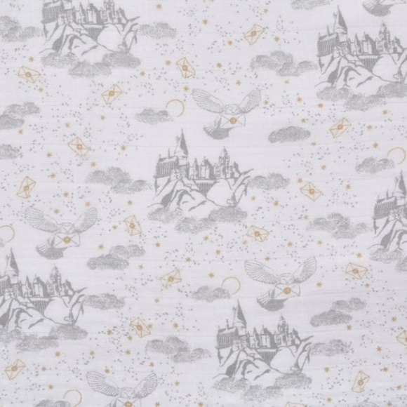 Brand new Aden & Anaïs Harry Potter swaddle blanket, ADORABLE! - Picture 1 of 4